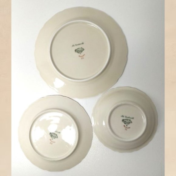 Wentworth VTG Thomas Ivory 3 Dish Set Floral Garden Gold Trim Fine China Display - Picture 9 of 9